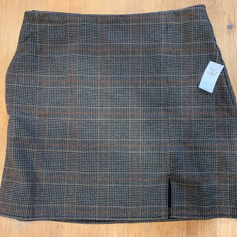 Old Navy mini skirt